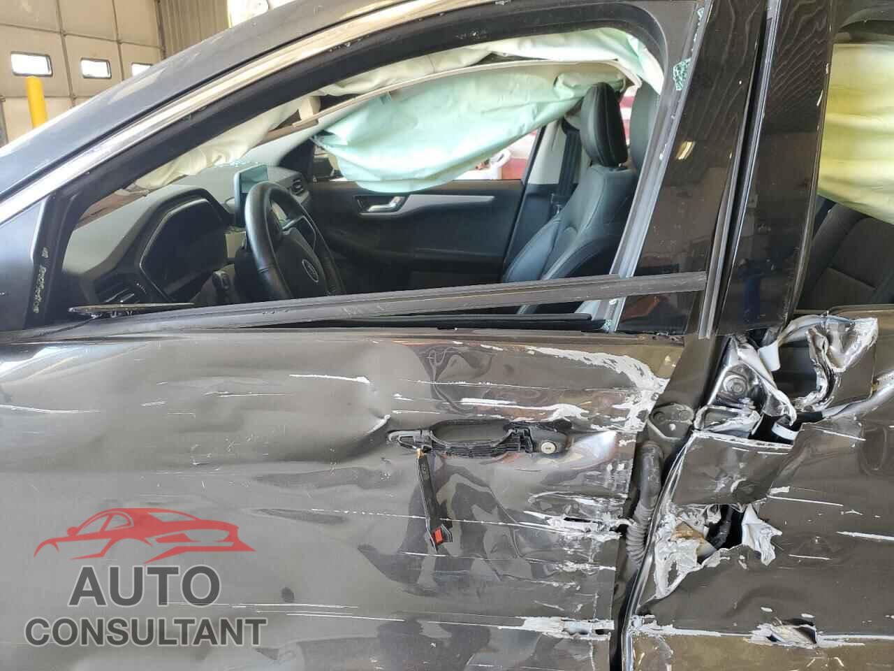 FORD ESCAPE 2020 - 1FMCU9H98LUA00992
