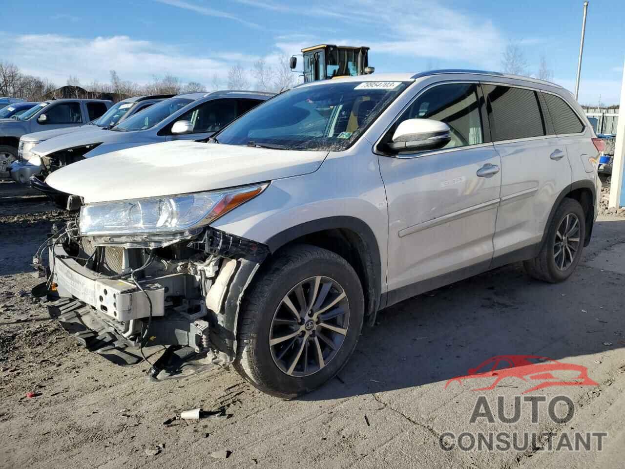 TOYOTA HIGHLANDER 2019 - 5TDJZRFH8KS597104