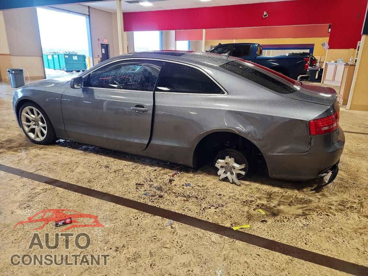 AUDI A5 2012 - WAULFAFRXCA005094