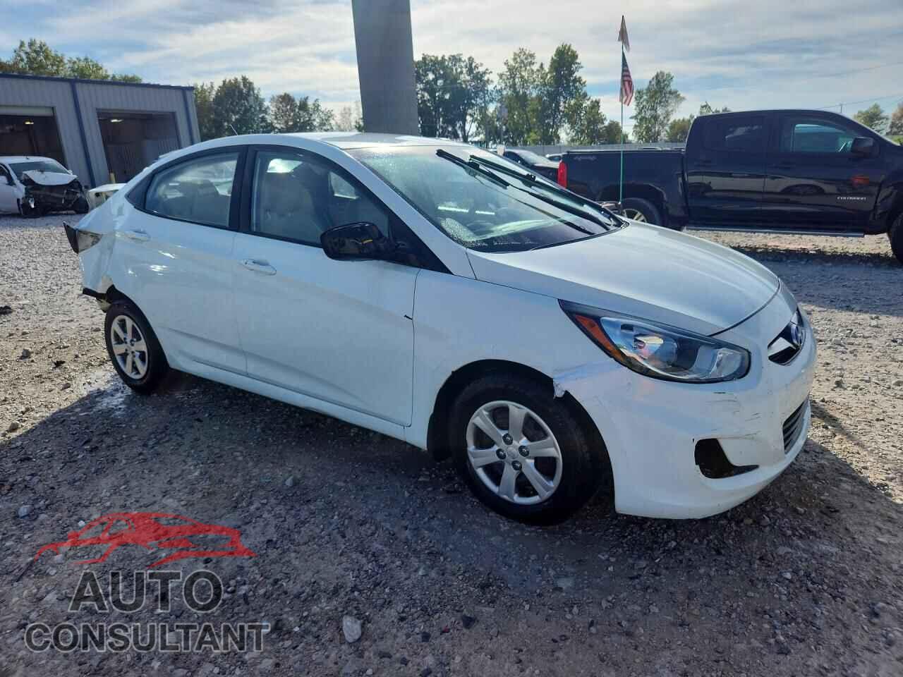 HYUNDAI ACCENT 2013 - KMHCT4AE4DU555050