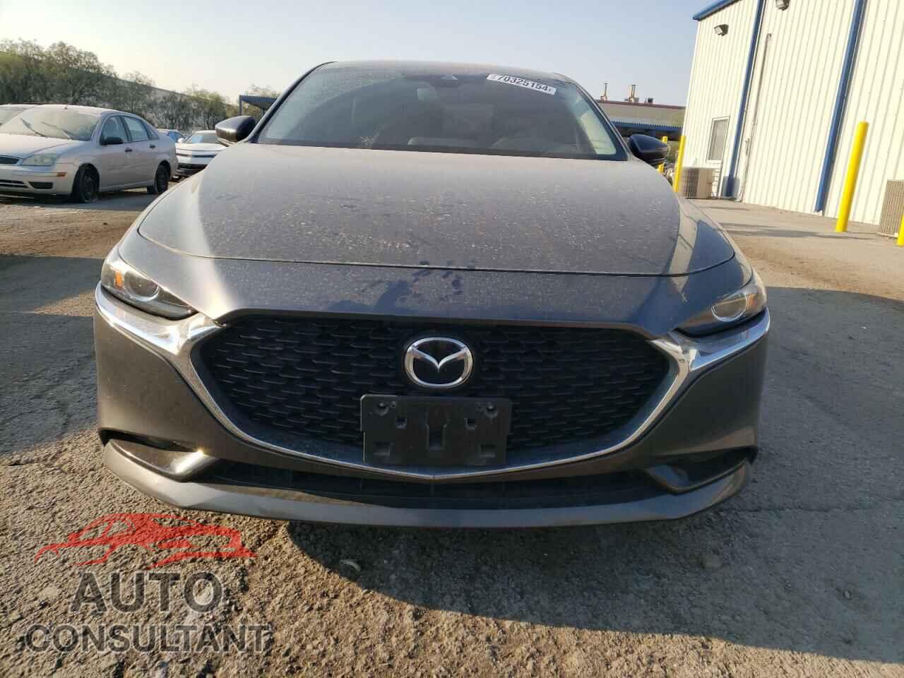 MAZDA 3 2019 - JM1BPACL4K1110398