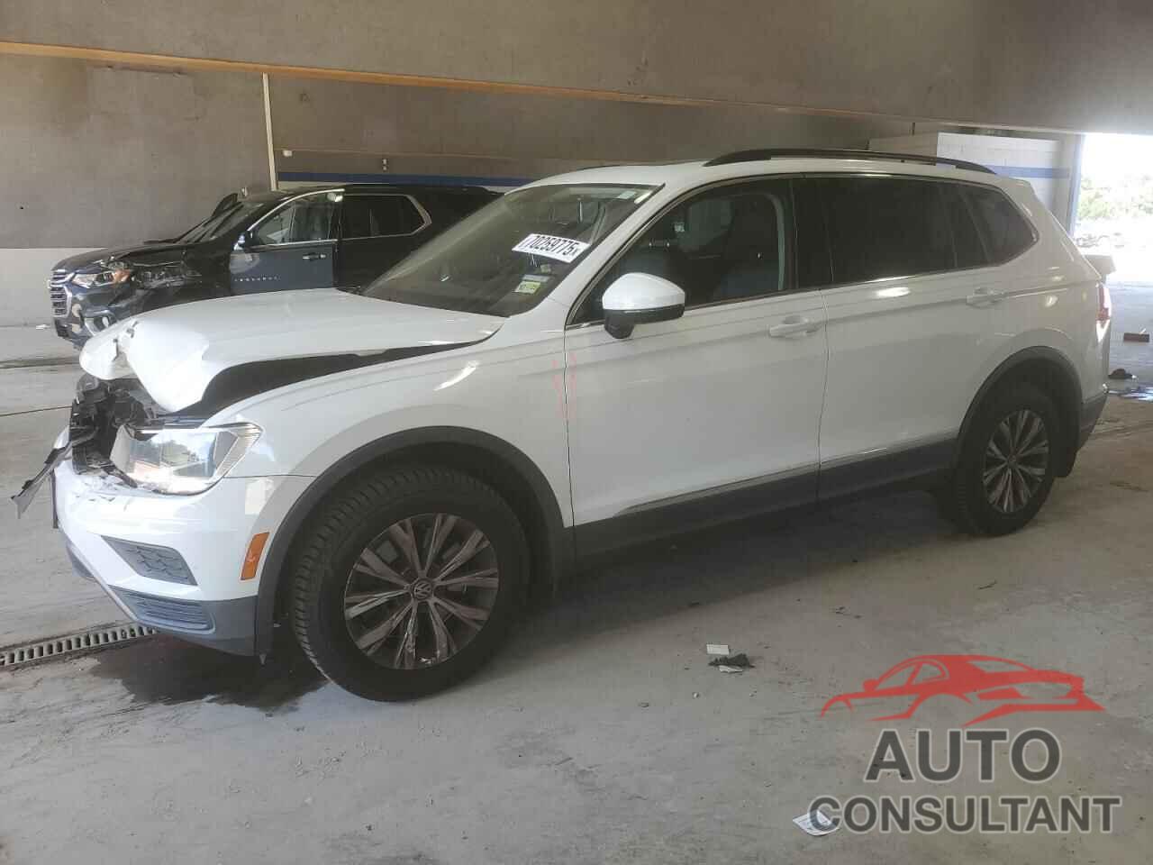 VOLKSWAGEN TIGUAN 2018 - 3VV2B7AX6JM207919
