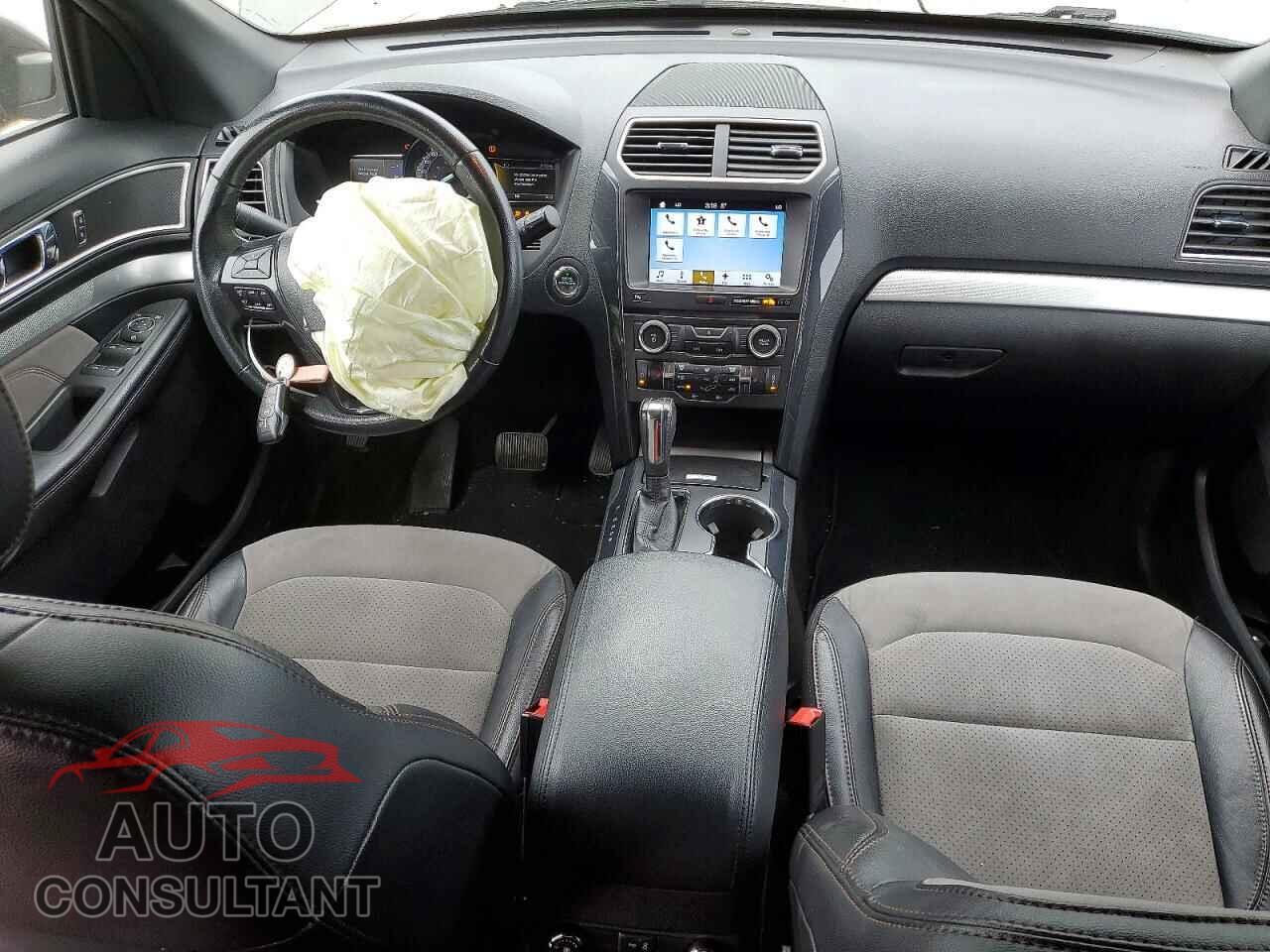 FORD EXPLORER 2017 - 1FM5K8D84HGE30868