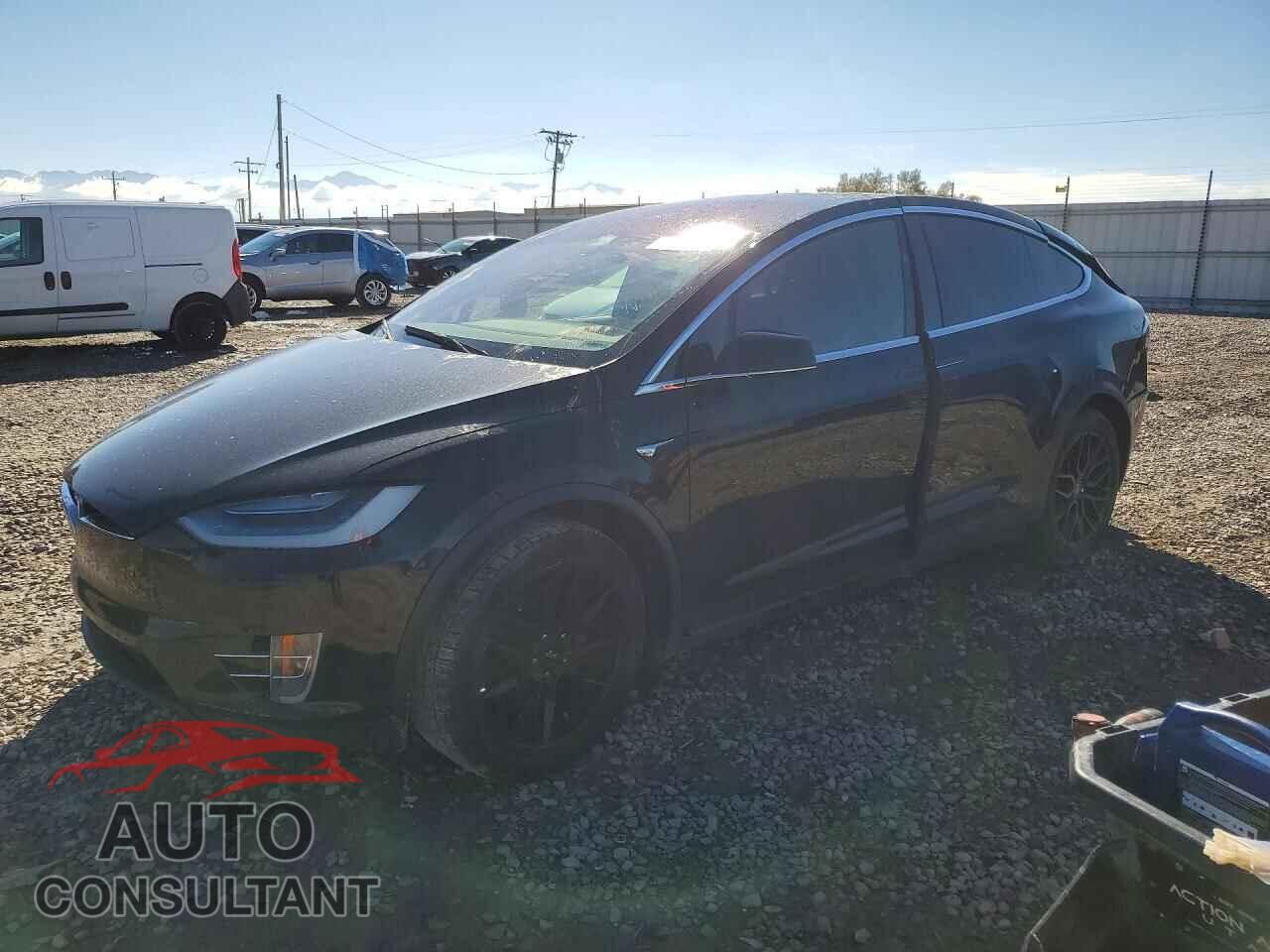 TESLA MODEL X 2020 - 5YJXCBE42LF283083