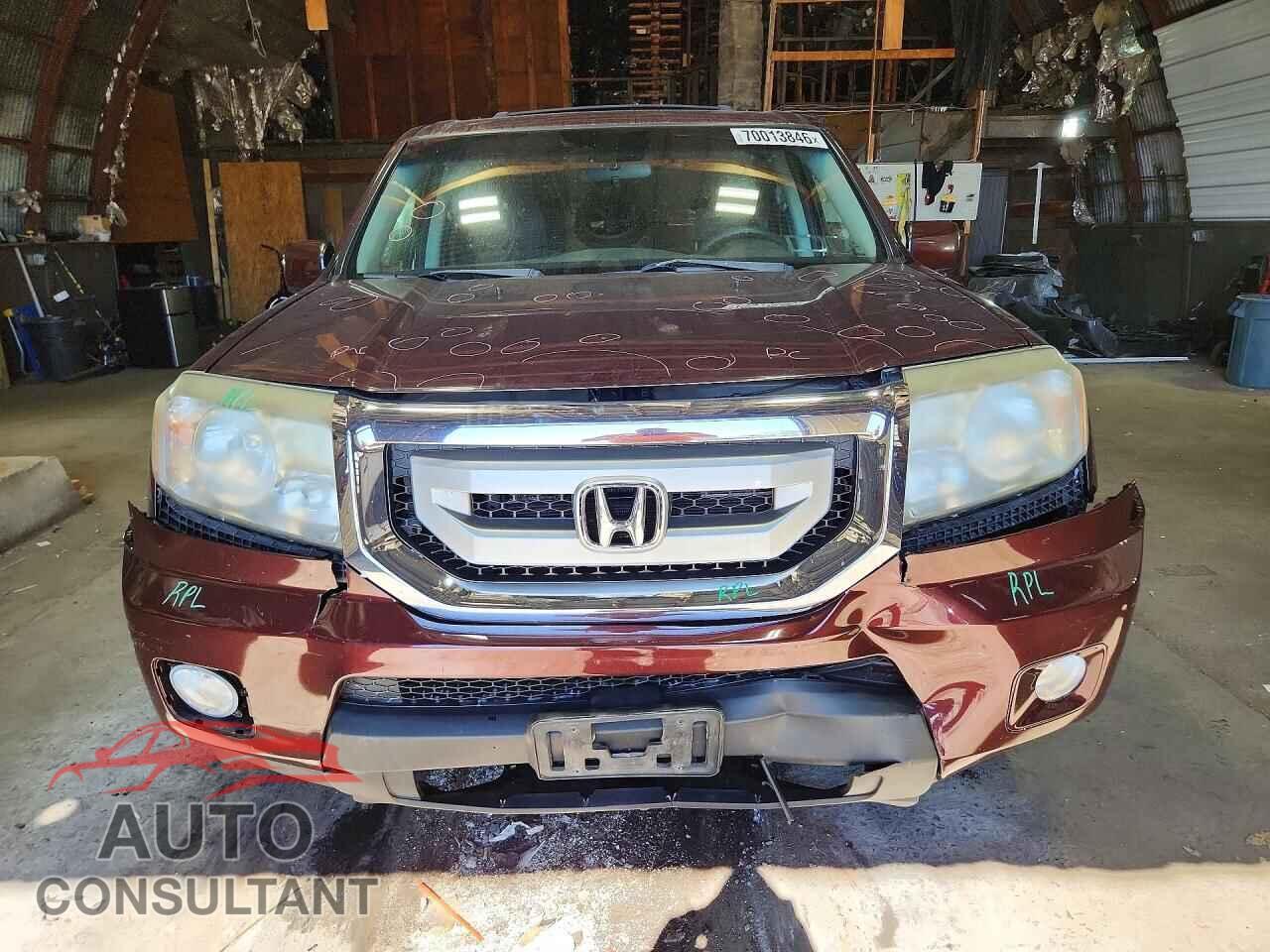 HONDA PILOT 2011 - 5FNYF4H43BB024068