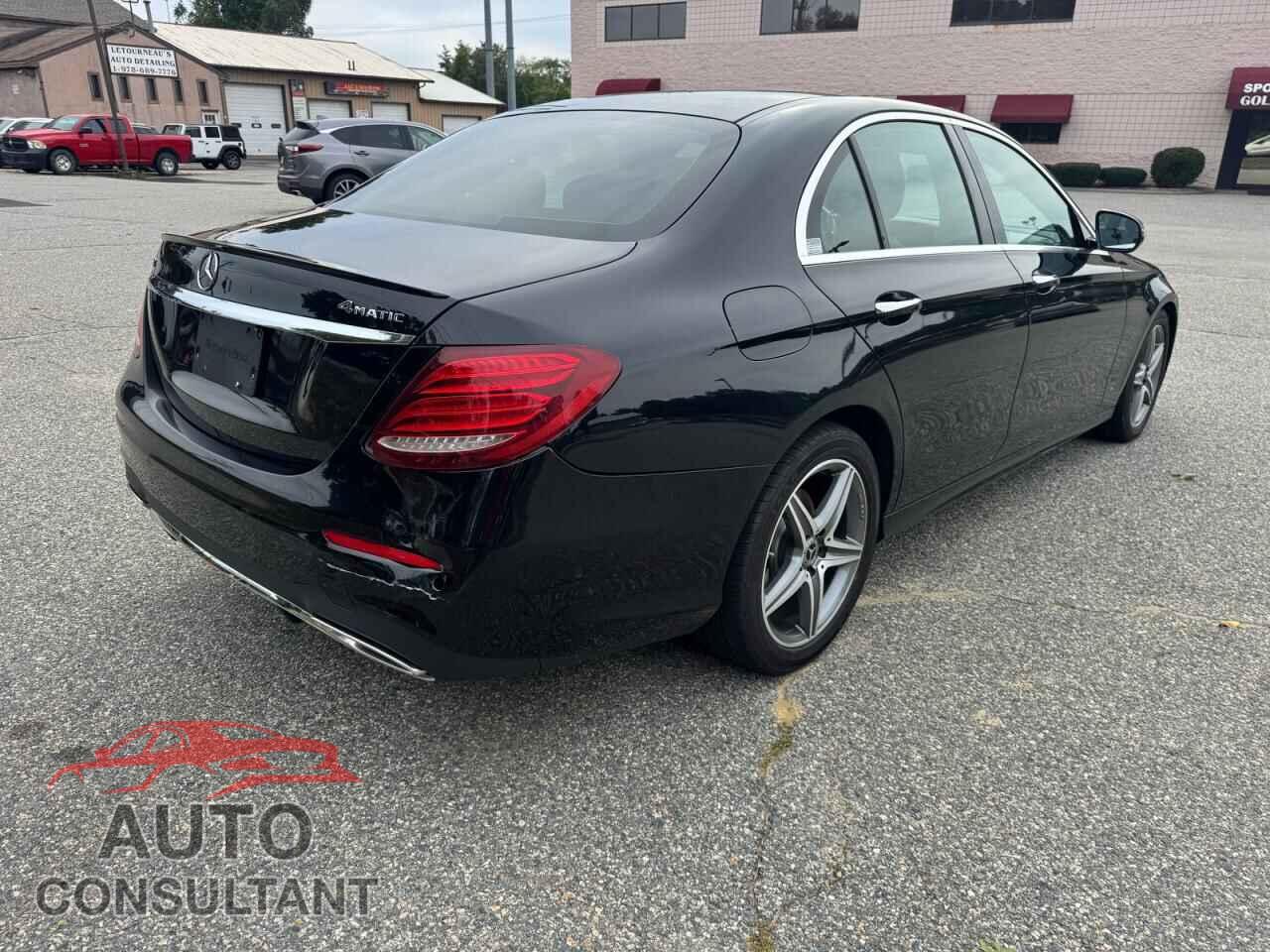 MERCEDES-BENZ E-CLASS 2020 - W1KZF8EB2LA832734