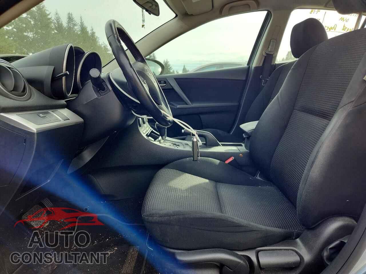 MAZDA 3 2013 - JM1BL1V74D1805561