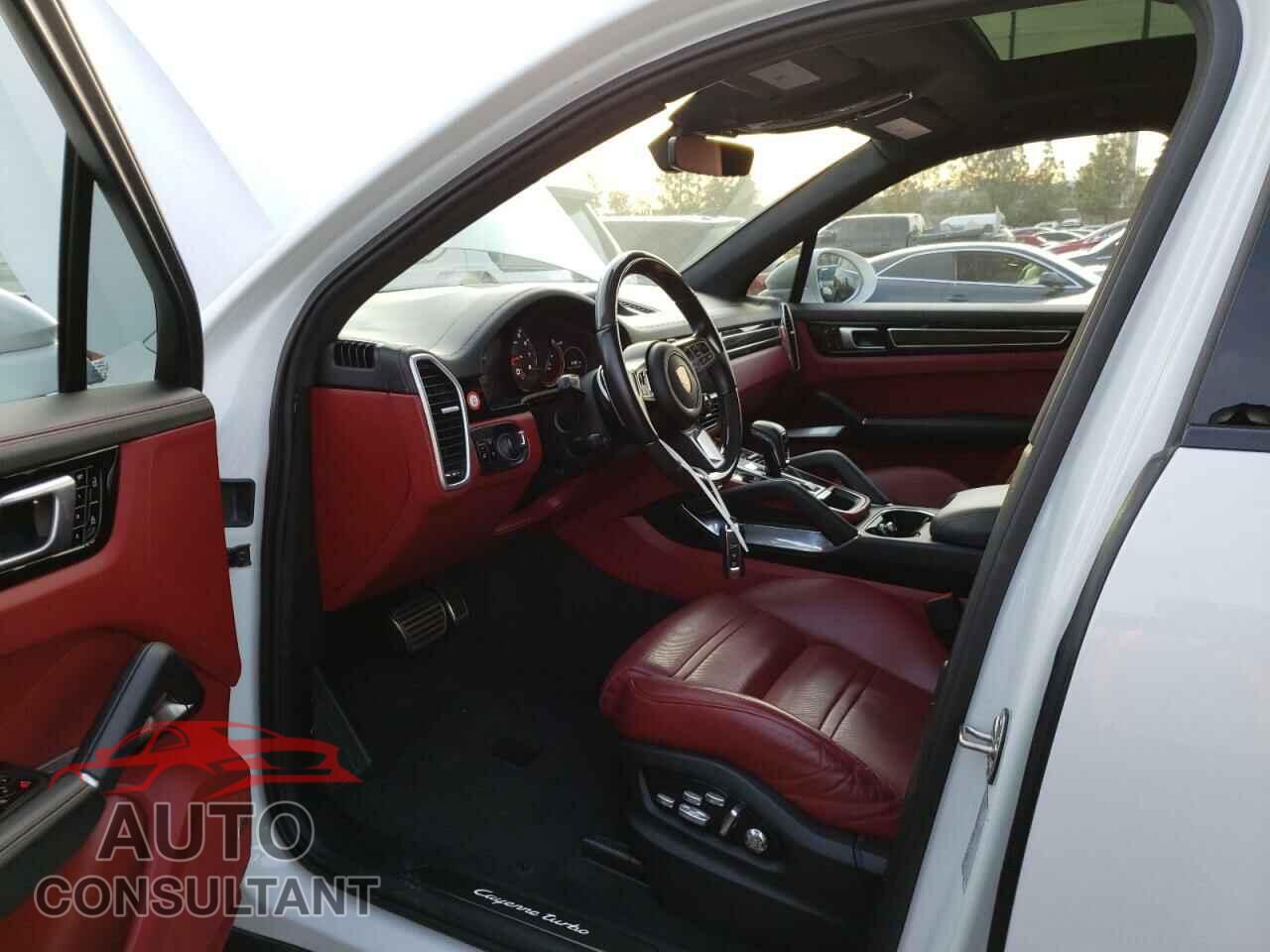 PORSCHE CAYENNE 2019 - WP1AF2AY8KDA89457