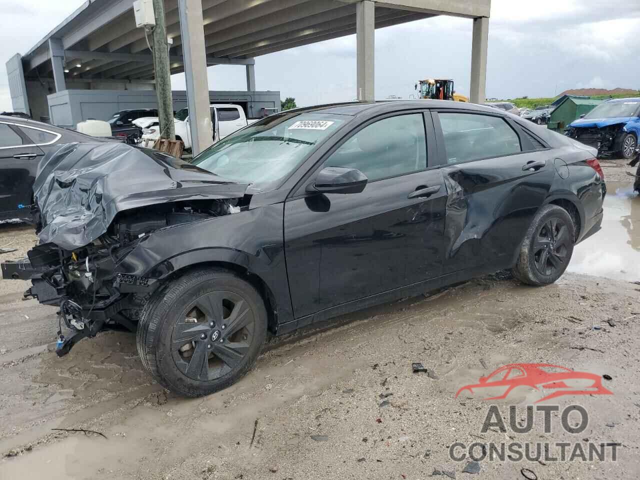HYUNDAI ELANTRA 2022 - KMHLM4AG0NU360384