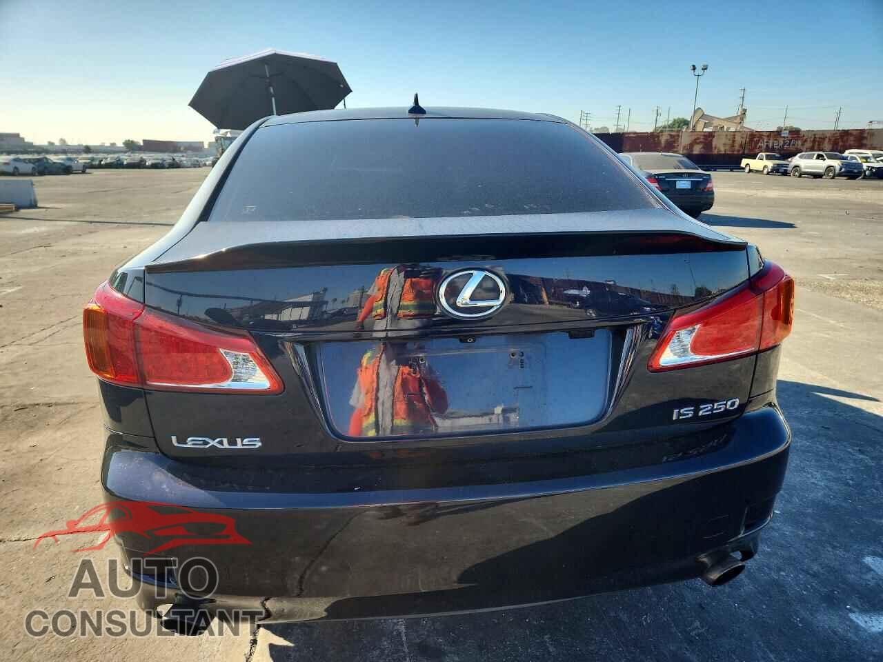 LEXUS IS 2009 - JTHBK262592092830