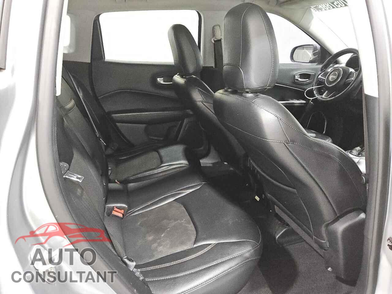 JEEP COMPASS 2018 - 3C4NJDBB2JT143769