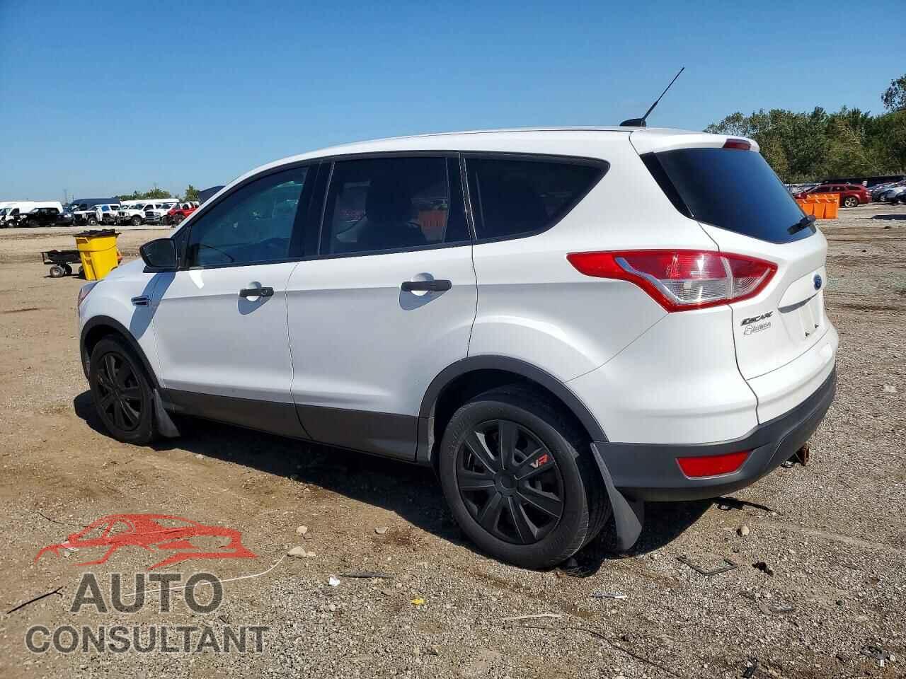 FORD ESCAPE 2015 - 1FMCU0F74FUC13665