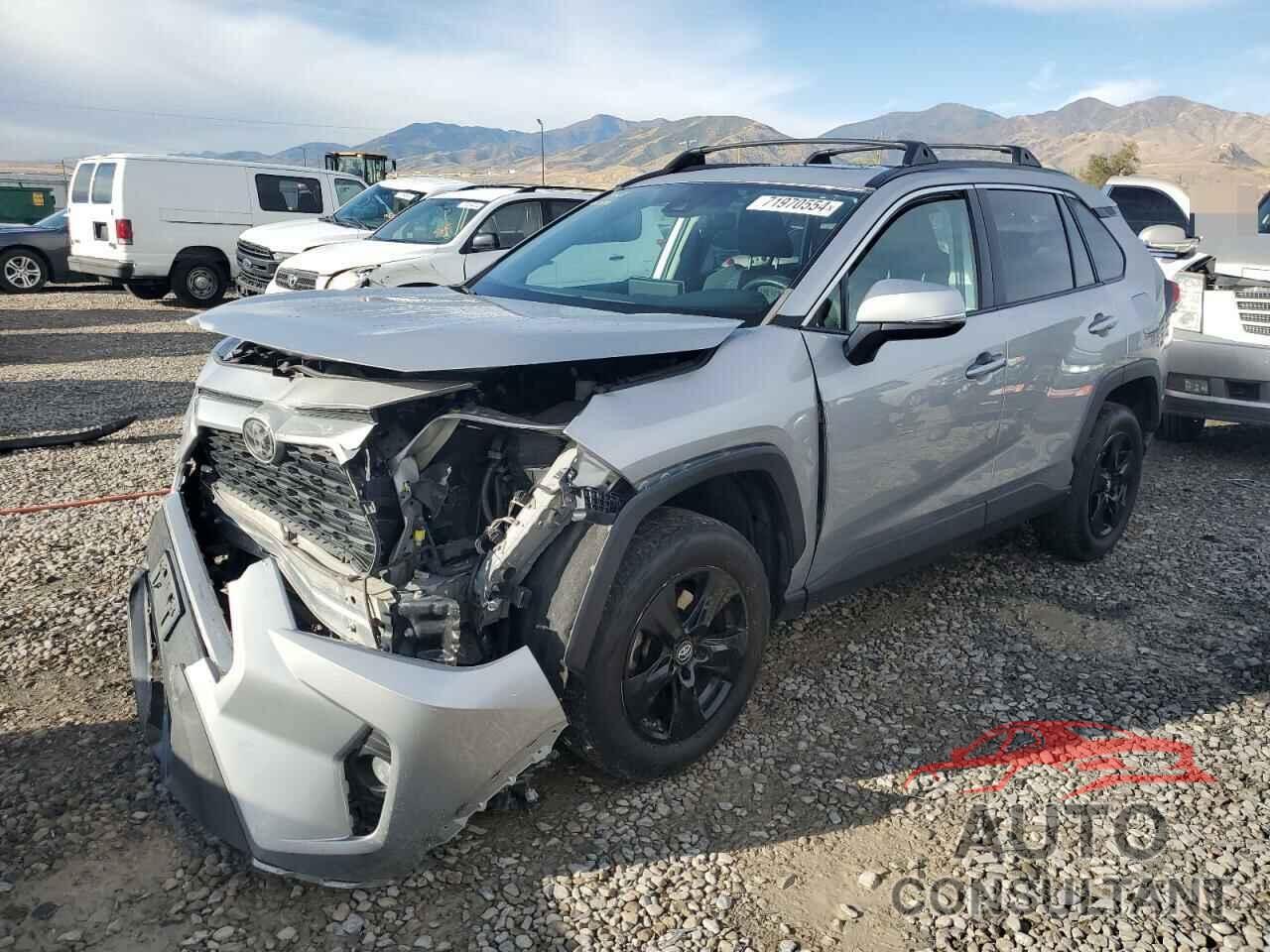 TOYOTA RAV4 2019 - 2T3P1RFV1KW027130