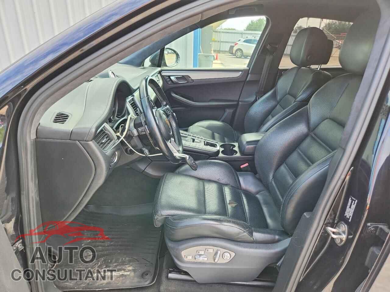 PORSCHE MACAN 2016 - WP1AF2A54GLB93673