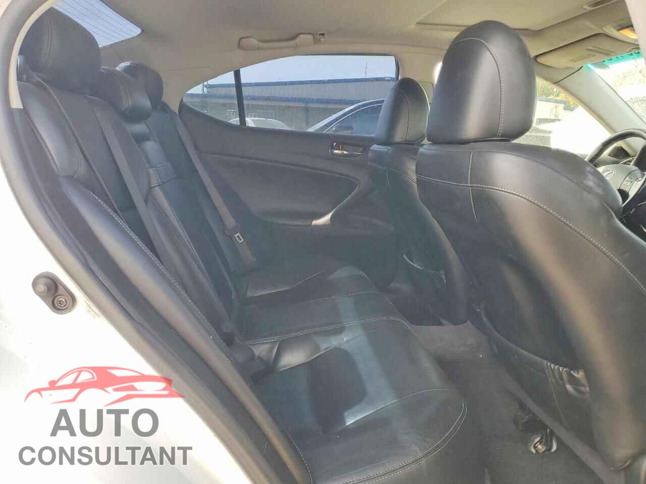 LEXUS IS 2010 - JTHBF5C23A2096499