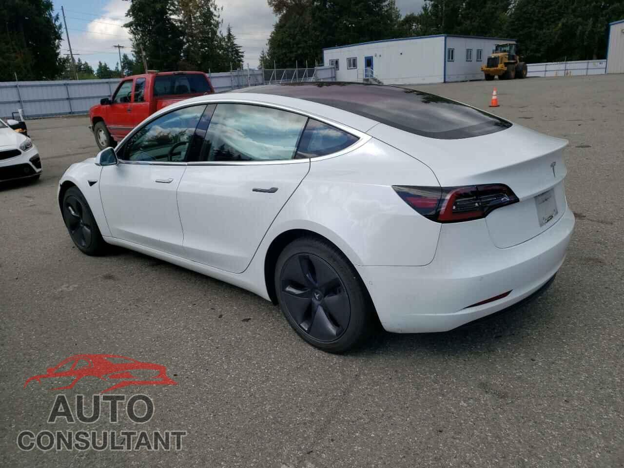 TESLA MODEL 3 2018 - 5YJ3E1EAXJF041177