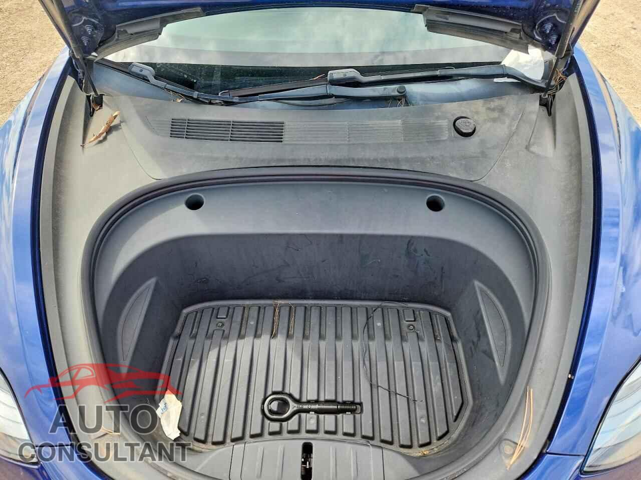 TESLA MODEL 3 2021 - 5YJ3E1EA2MF964726