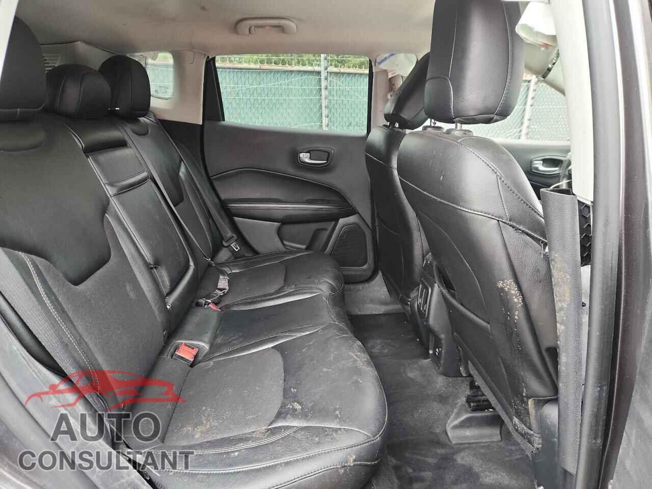 JEEP COMPASS 2018 - 3C4NJDBB0JT284792