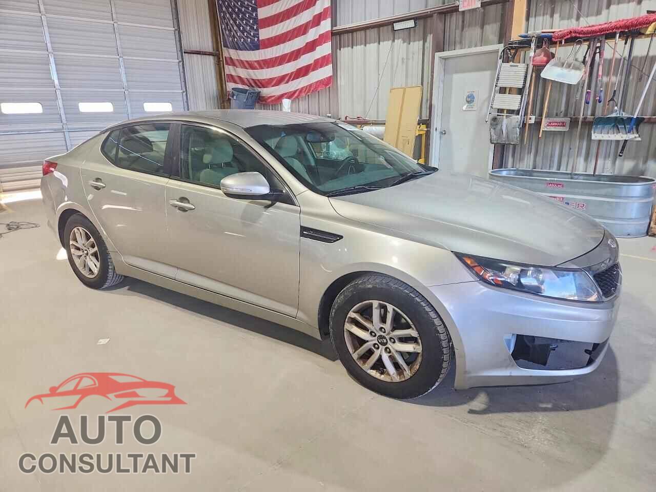 KIA OPTIMA 2011 - KNAGM4A72B5123260