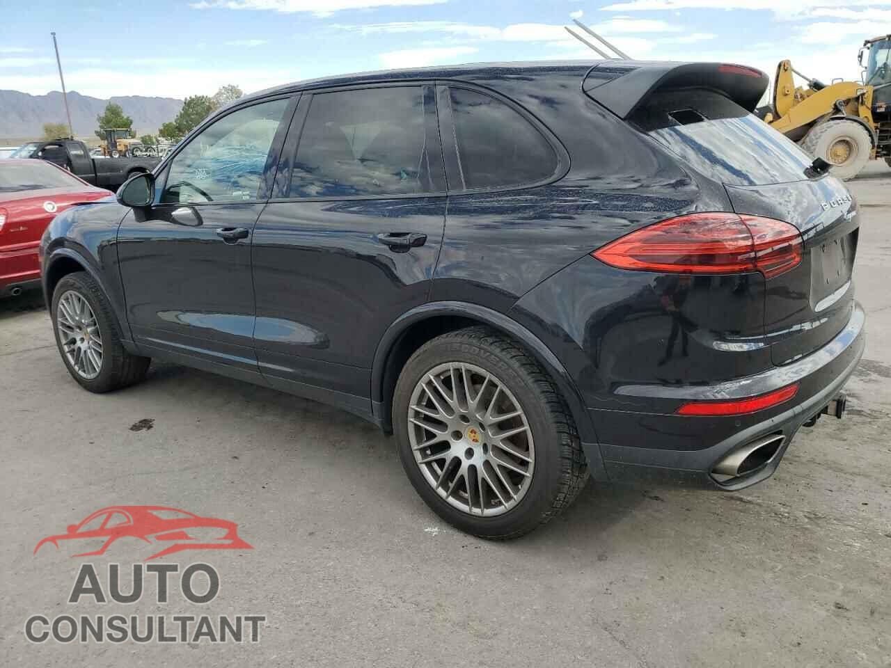 PORSCHE CAYENNE 2018 - WP1AA2A21JKA02566