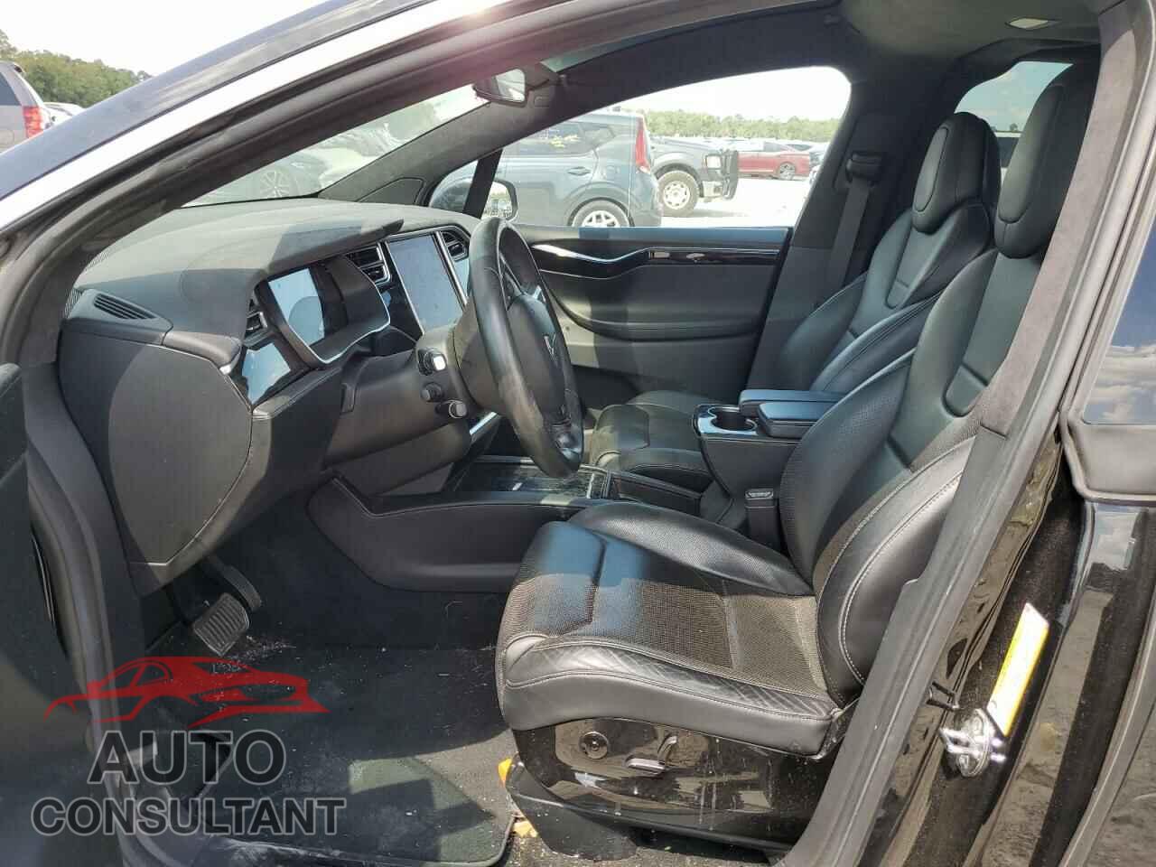 TESLA MODEL X 2016 - 5YJXCBE22GF012982