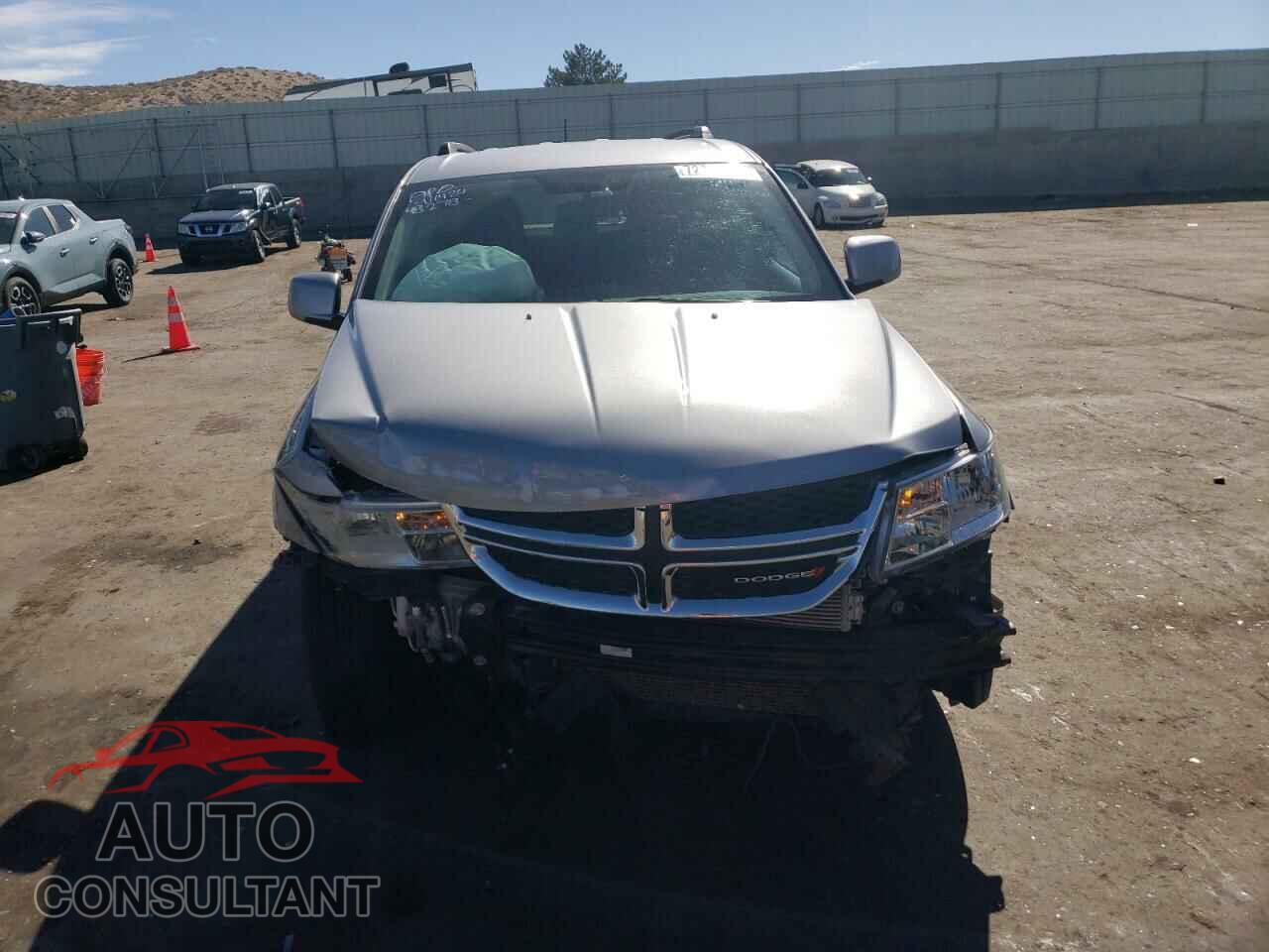 DODGE JOURNEY 2018 - 3C4PDCBB6JT218399