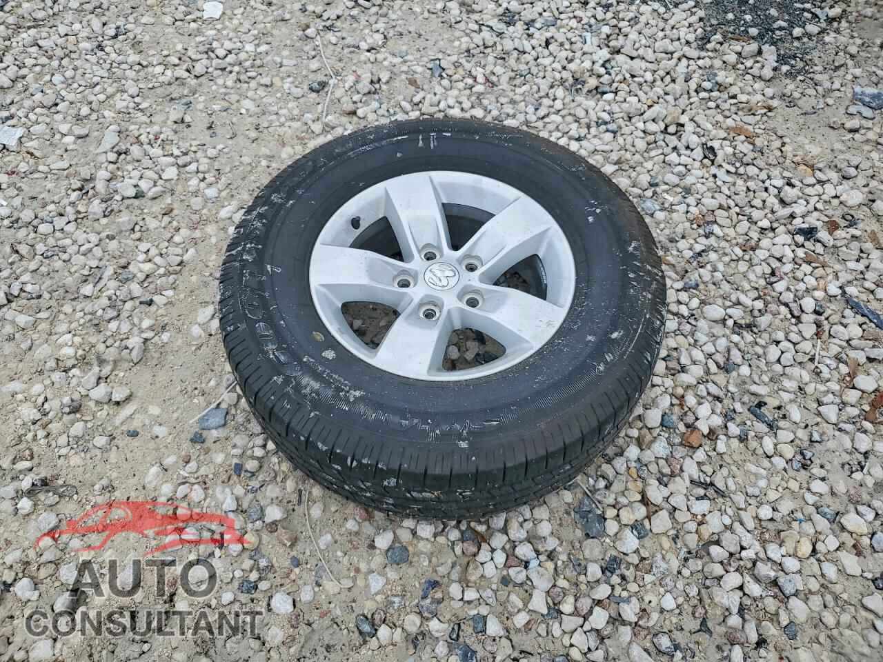 DODGE RAM 1500 2012 - 1C6RD6KT8CS156549