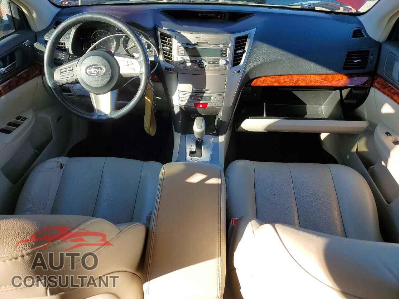 SUBARU OUTBACK 2011 - 4S4BRBKC9B3430656