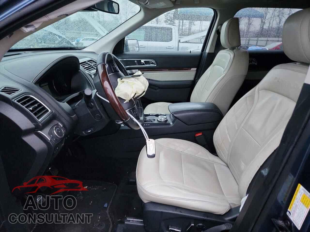 FORD EXPLORER 2018 - 1FM5K8HT1JGB62897