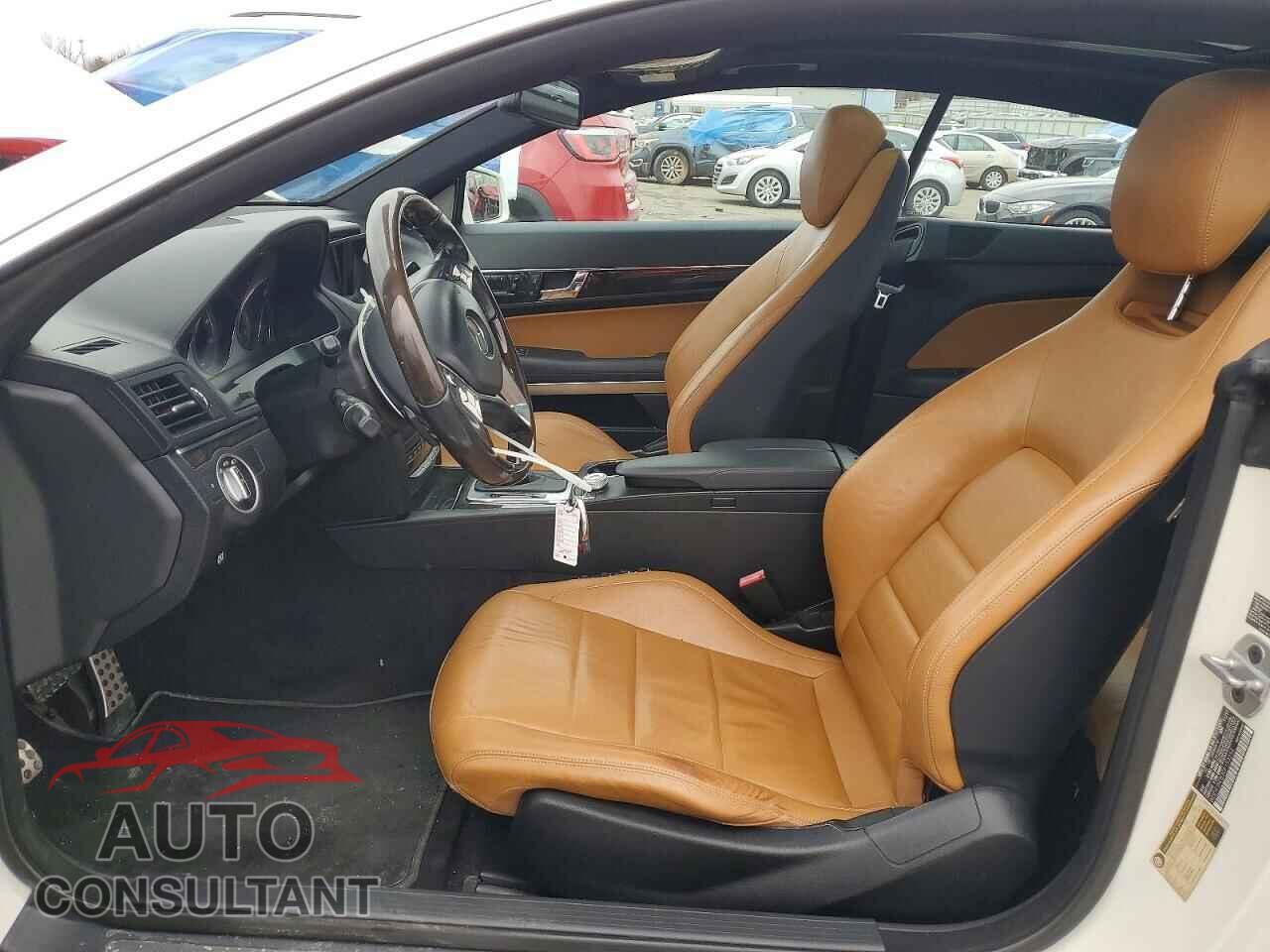 MERCEDES-BENZ E-CLASS 2012 - WDDKJ5KB3CF153254