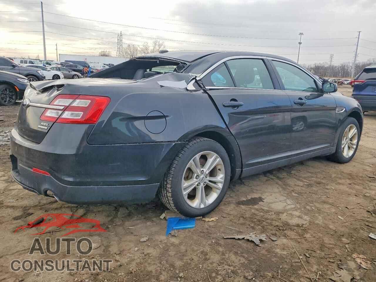 FORD TAURUS 2013 - 1FAHP2E80DG220752