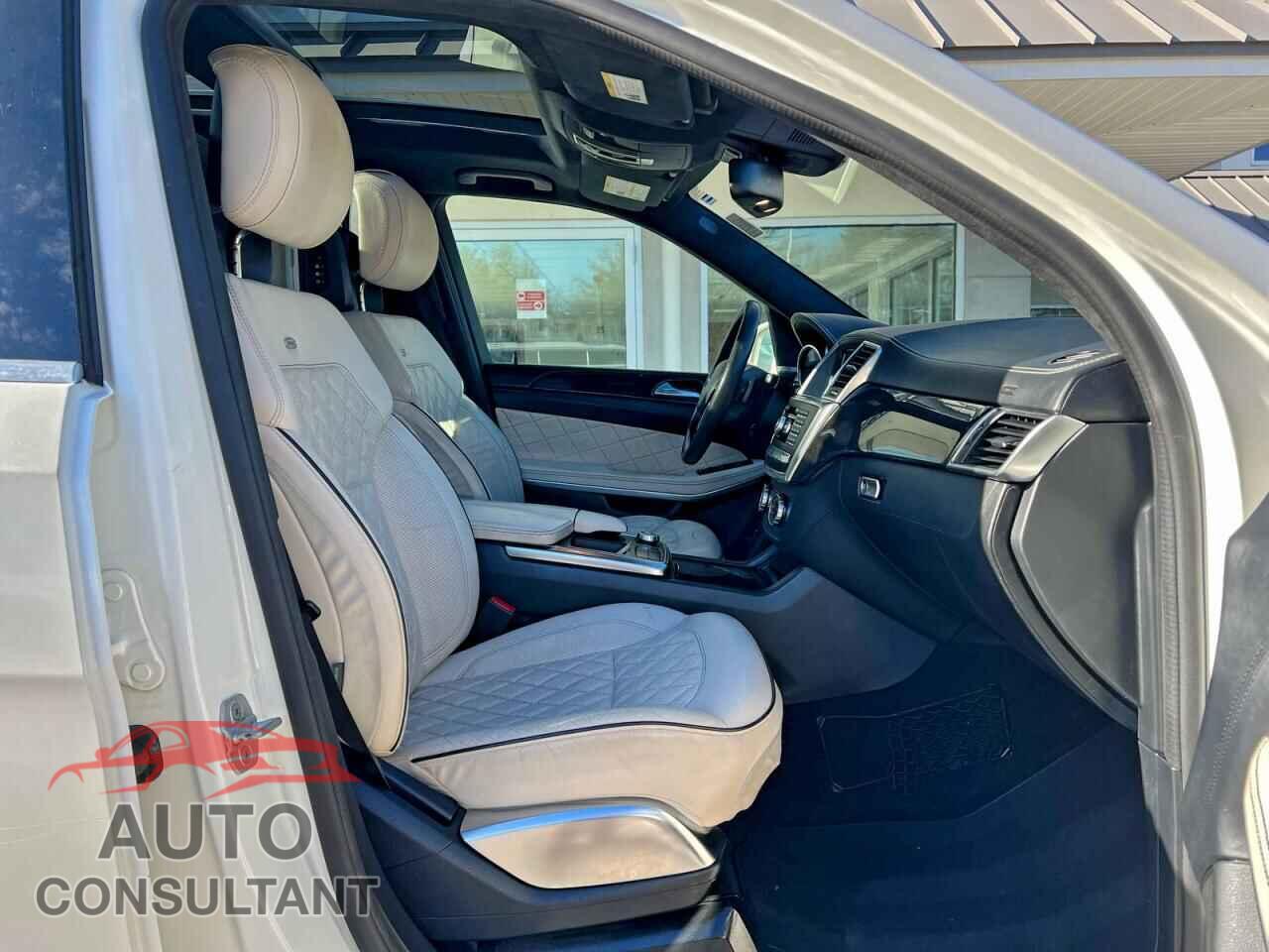 MERCEDES-BENZ GL-CLASS 2014 - 4JGDF7DE1EA335599
