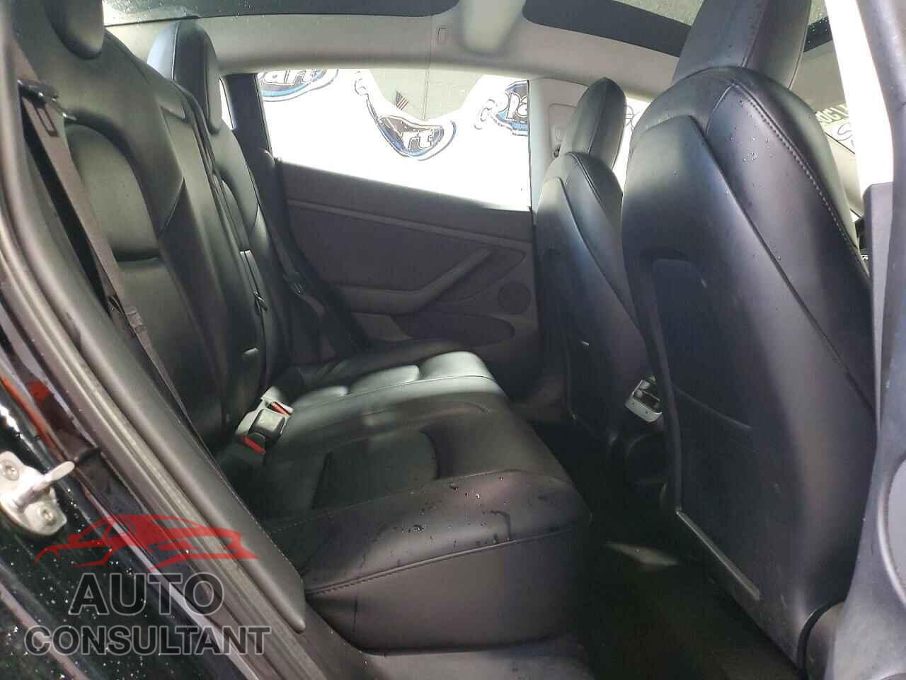 TESLA MODEL 3 2023 - 5YJ3E1EA5PF430351