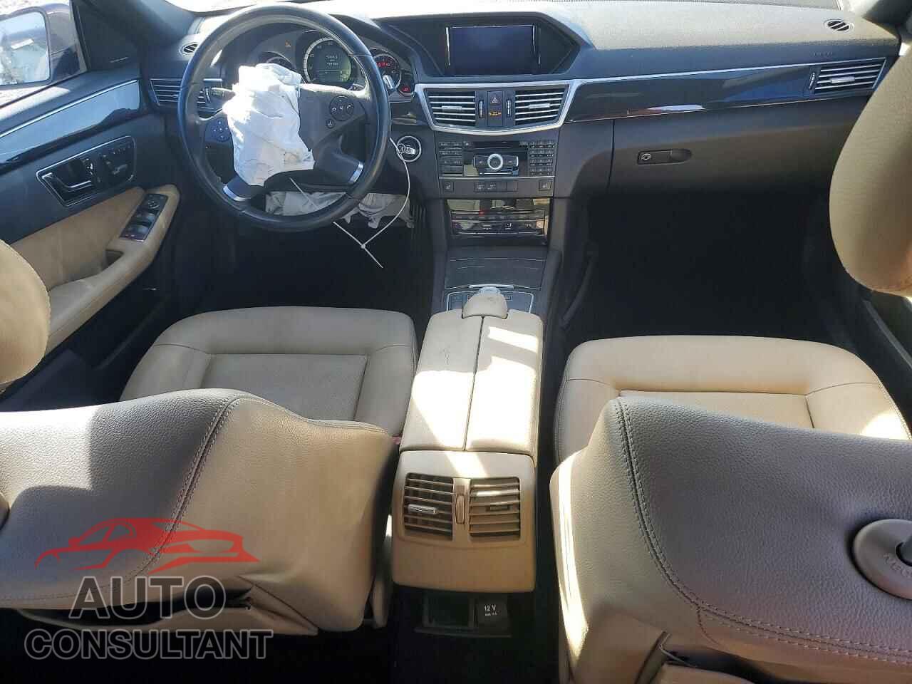 MERCEDES-BENZ E-CLASS 2011 - WDDHF8HB5BA324831
