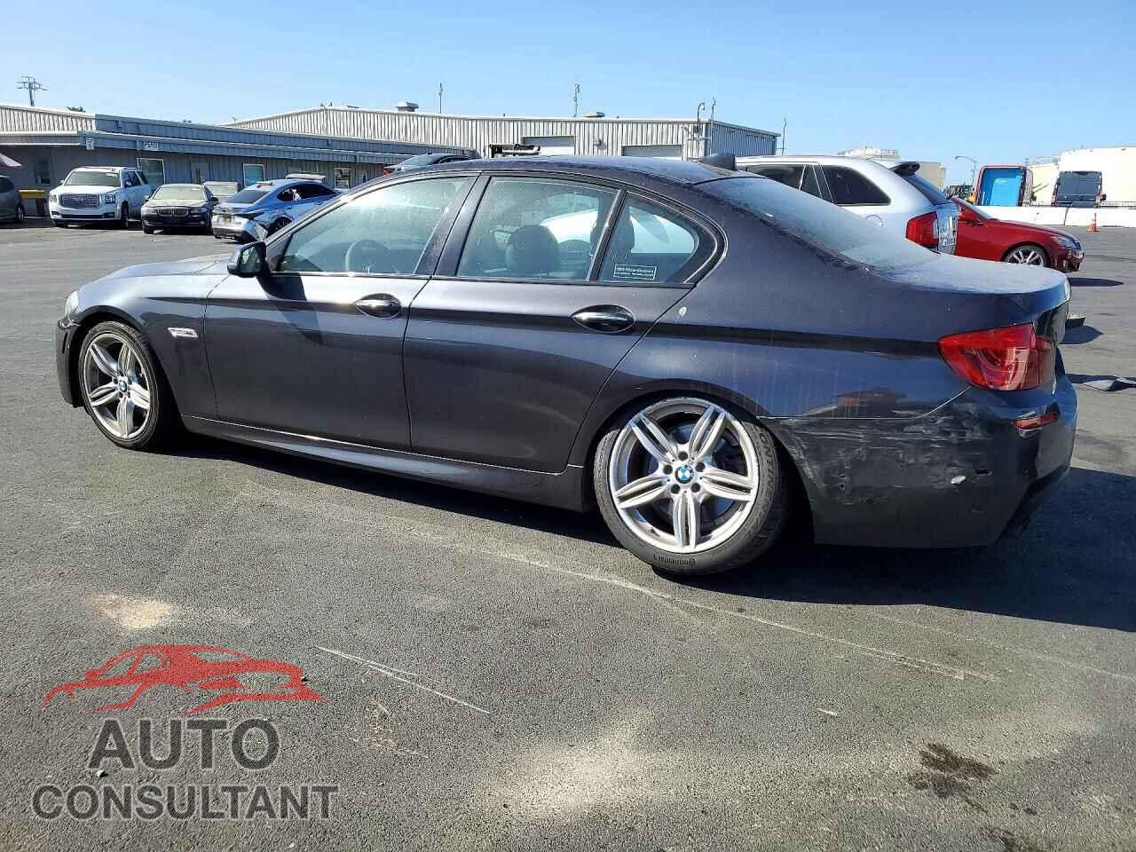 BMW 5 SERIES 2014 - WBA5B1C58ED480606