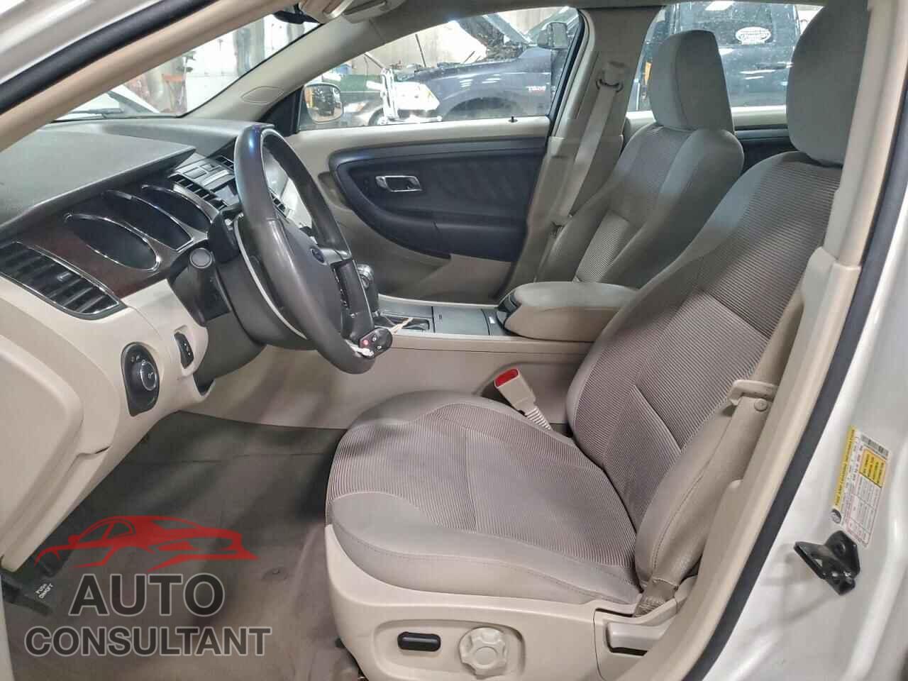 FORD TAURUS 2011 - 1FAHP2EW4BG129964