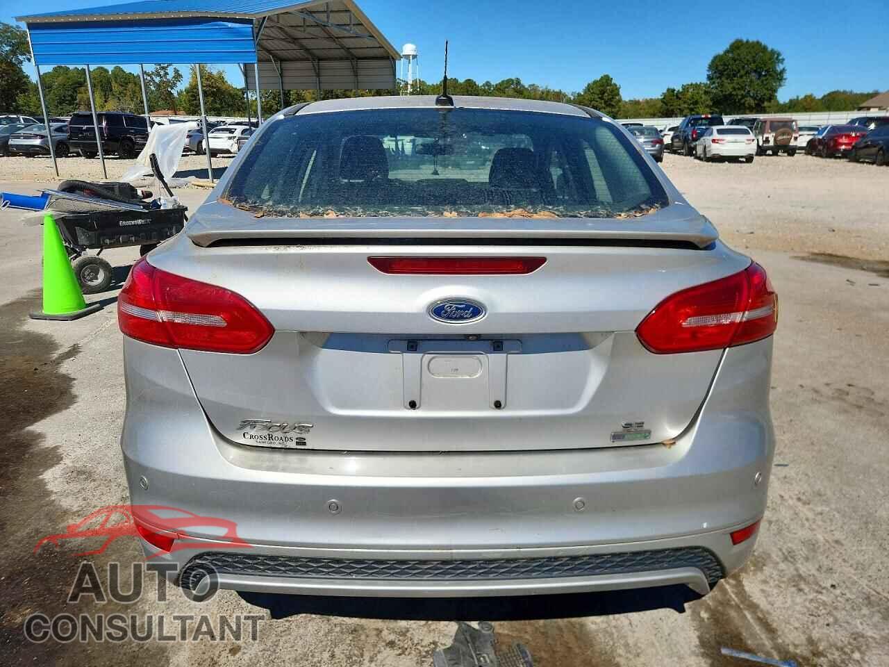 FORD FOCUS 2015 - 1FADP3FE0FL344961