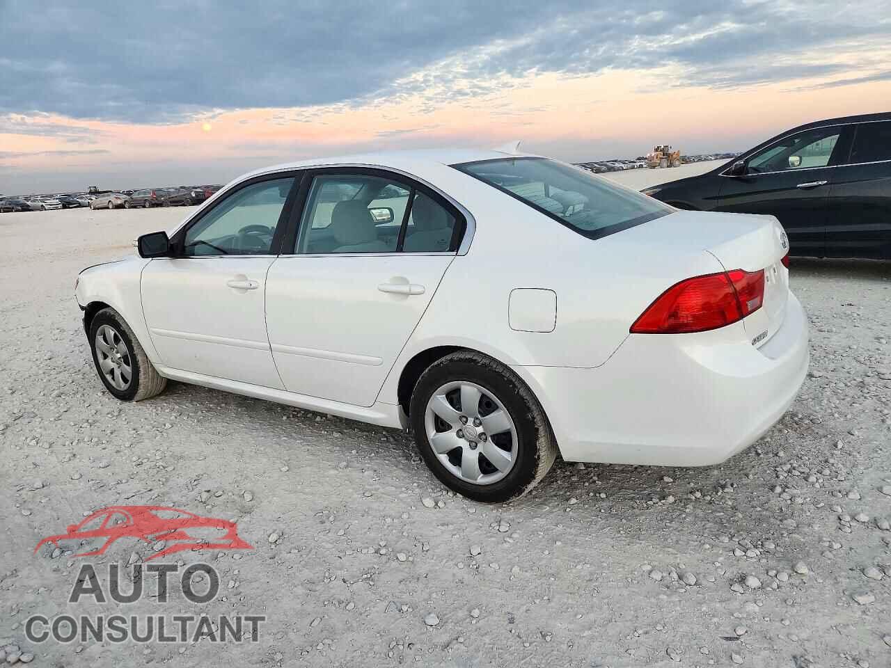 KIA OPTIMA 2010 - KNAGG4A87A5446623