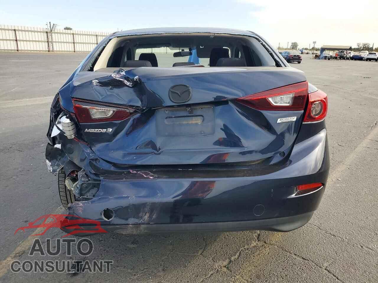 MAZDA 3 2017 - 3MZBN1U79HM103222
