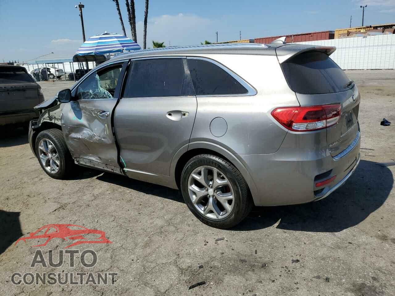 KIA SORENTO 2017 - 5XYPK4A50HG307202