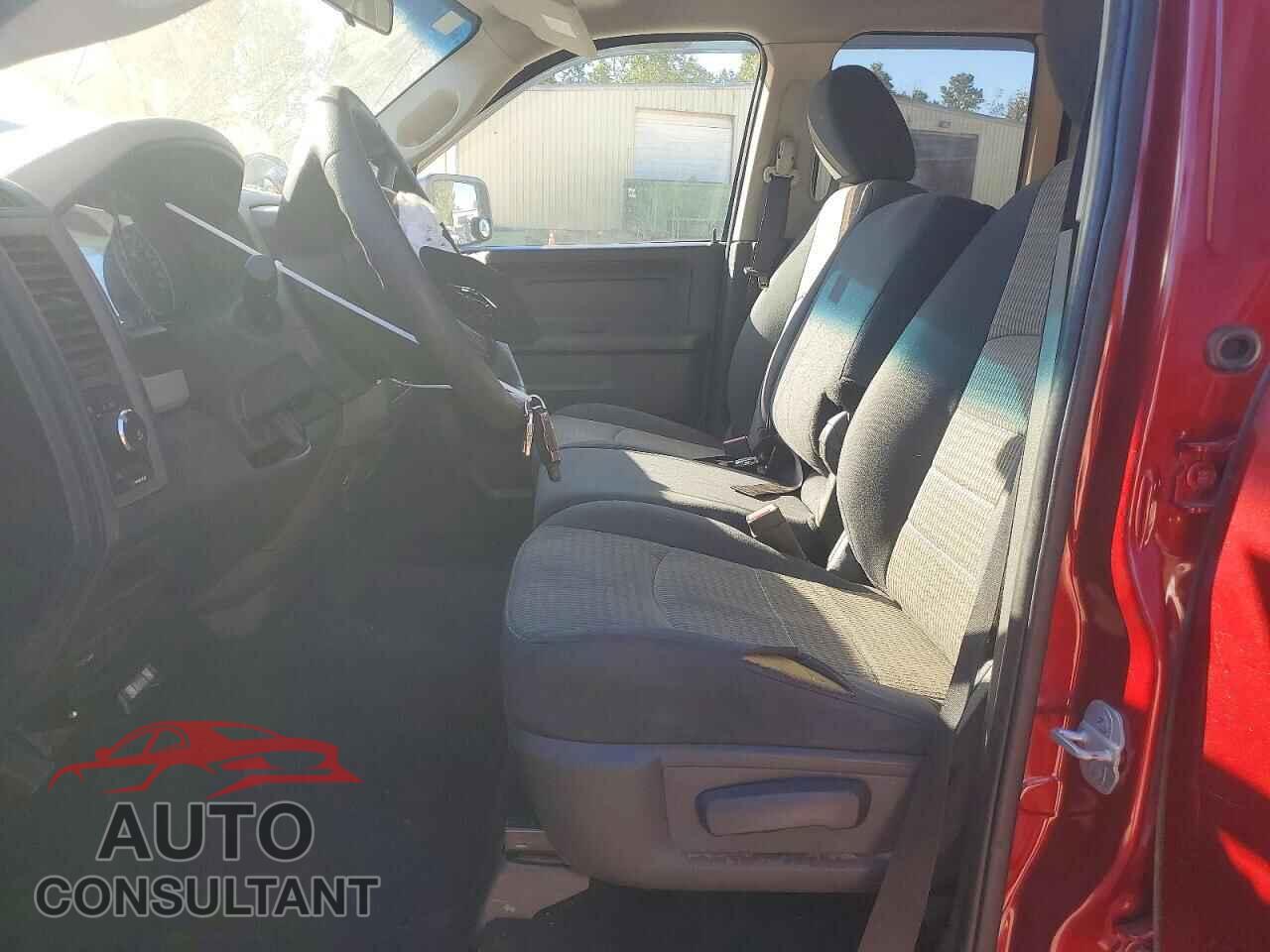 DODGE RAM 1500 2012 - 1C6RD7FT7CS227854