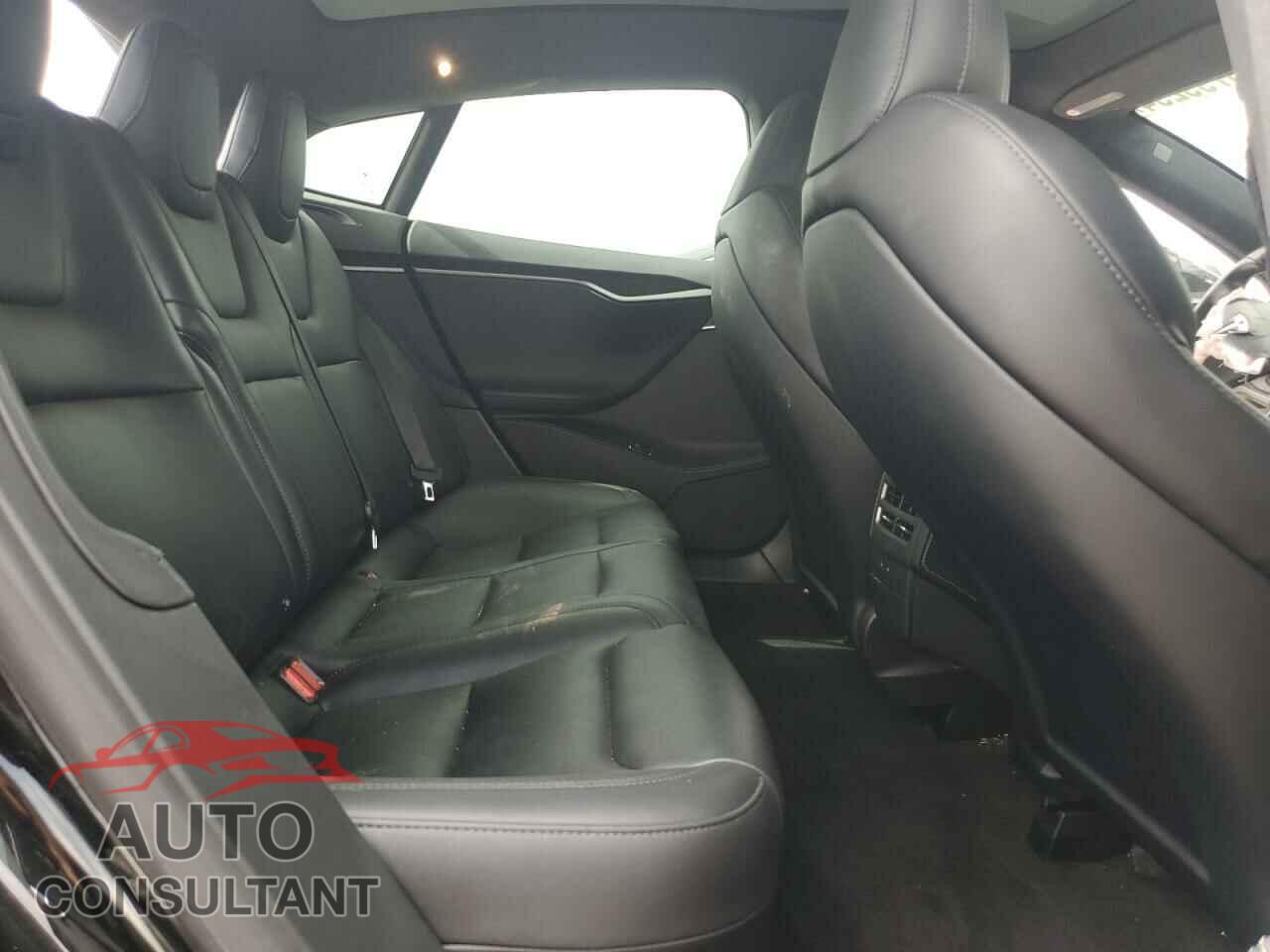 TESLA MODEL S 2021 - 5YJSA1E29MF423754
