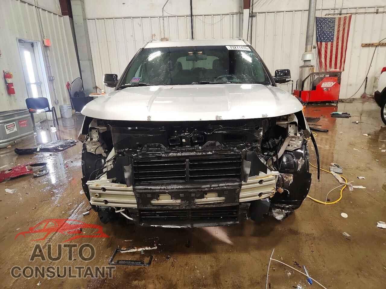 FORD EXPLORER 2017 - 1FM5K8DH0HGA80400