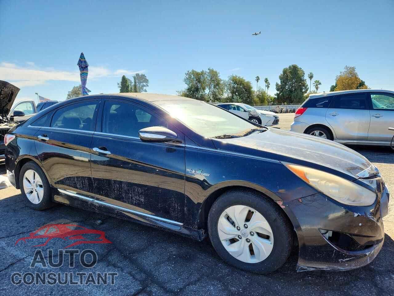 HYUNDAI SONATA 2013 - KMHEC4A4XDA066931