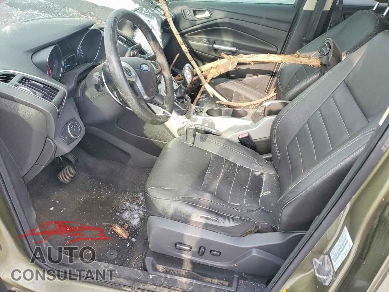 FORD ESCAPE 2013 - 1FMCU9H96DUA85686