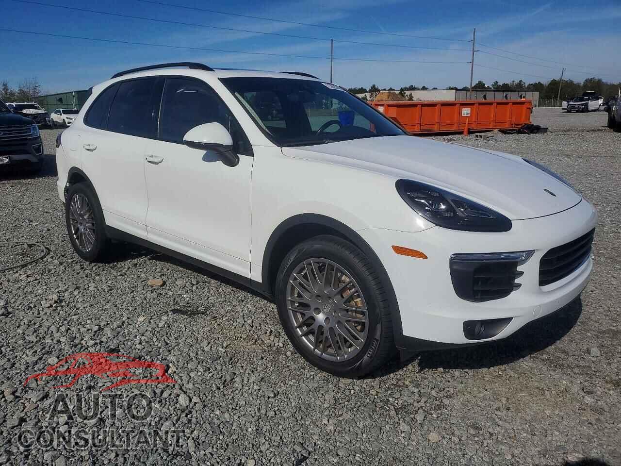 PORSCHE CAYENNE 2018 - WP1AB2A26JLA60891
