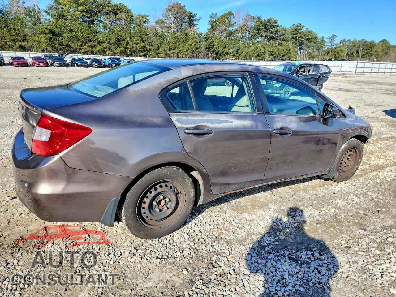HONDA CIVIC 2012 - 2HGFB2F57CH526033