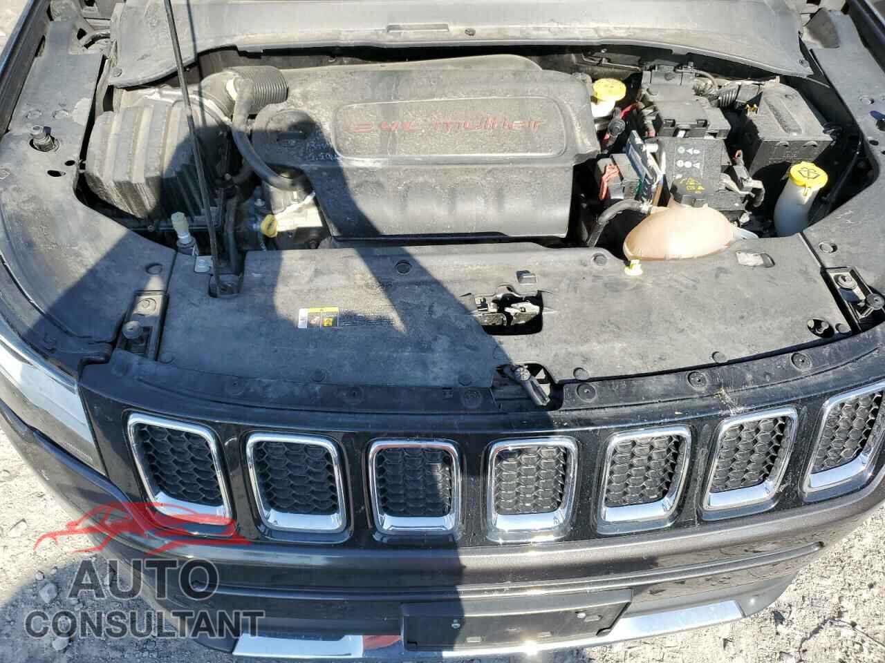 JEEP COMPASS 2018 - 3C4NJCCB2JT368086
