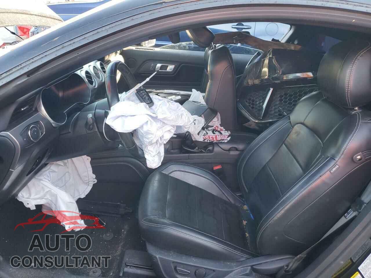 FORD MUSTANG 2020 - 1FA6P8CF5L5105666