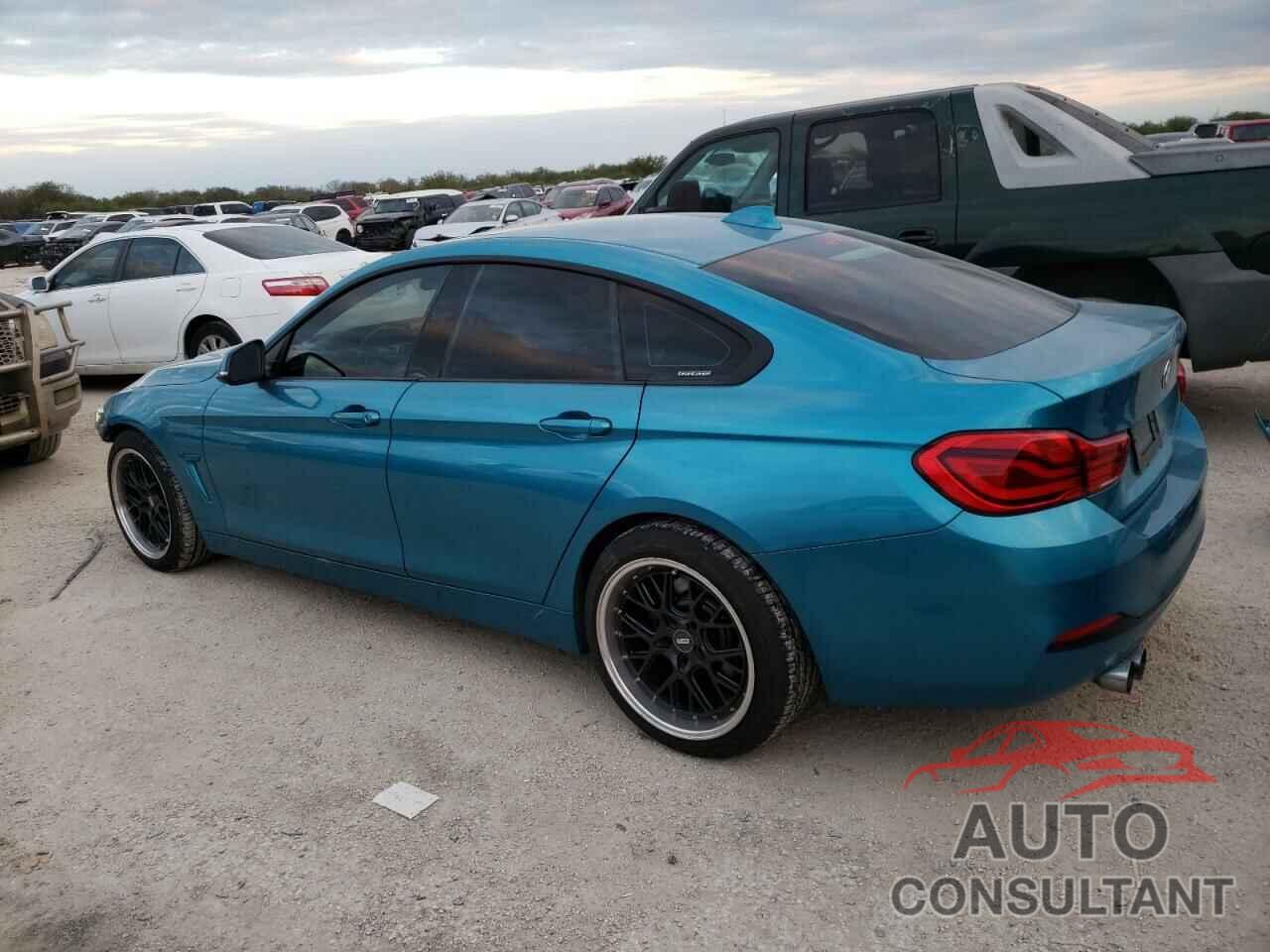 BMW 4 SERIES 2018 - WBA4J1C53JBM11536